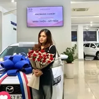 Hoạt động tư vấn và giao xe Mazda tại Trà Vinh 2