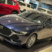 Mazda CX-8 và Hyundai Santa Fe: So sánh cách bố trí ghế và khoang hành lý: Gợi ý thực tế